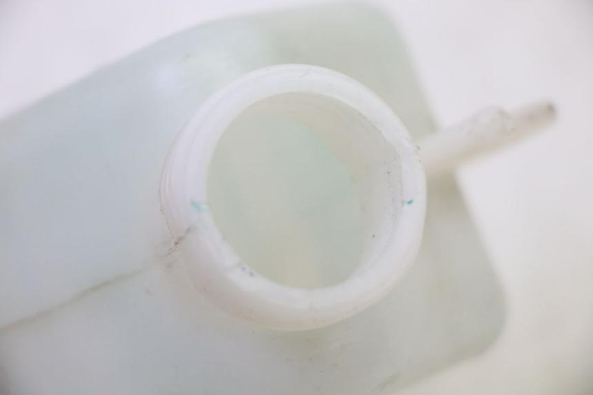 photo de BOTELLA EXPANSION QUADRO 4 4D 350 (2015 - 2018) - Zoom estado de uso