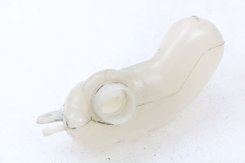 photo de DEPÓSITO DE EXPANSIÓN YAMAHA AEROX NAKED 2T 50 (2013 - 2017) - Detalle de la pieza