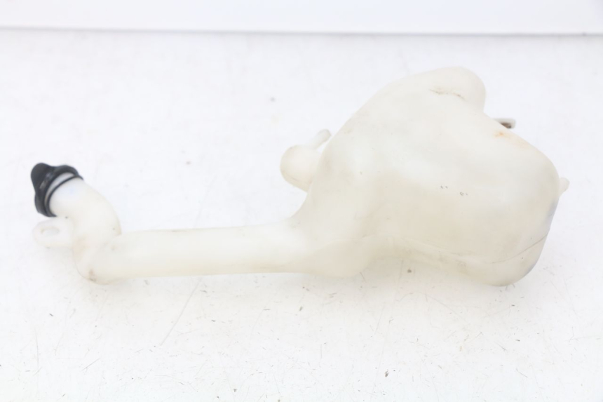 photo de BOTELLA EXPANSION HONDA CBR R 125 (2003 - 2006) - Primer plano técnico