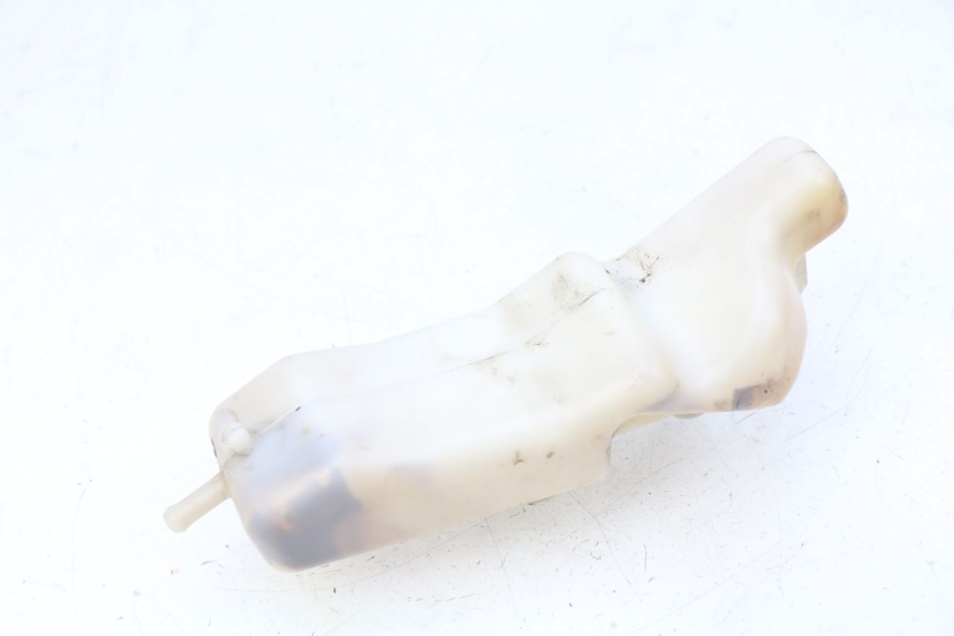 photo de DEPÓSITO EXPANSIÓN HONDA FES PANTHEON 2T 125 (1998 - 2002) - Detalle de la pieza