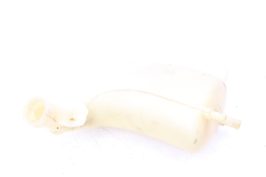 photo de DEPÓSITO DE EXPANSIÓN PIAGGIO MP3 500 (2011 - 2015) - Primer plano técnico