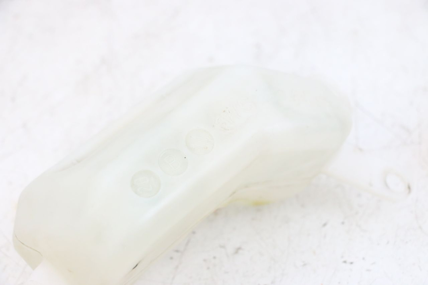 photo de BOTELLA EXPANSION YAMAHA MT-07 MT07 ABS 700 (2018 - 2020) - Zoom estado de uso