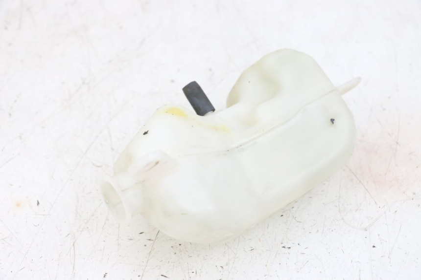 photo de BOTELLA EXPANSION YAMAHA MT-07 MT07 ABS 700 (2018 - 2020) - Primer plano técnico