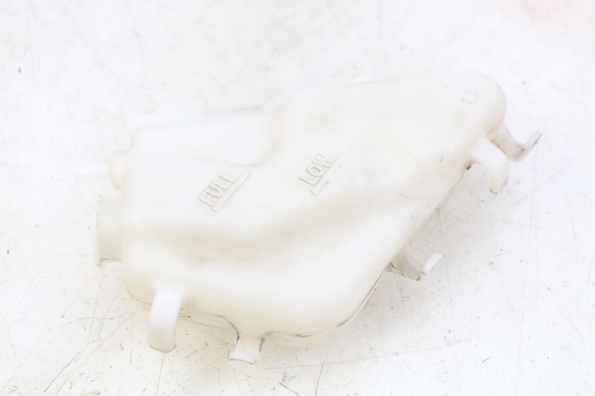 photo de DEPÓSITO DE EXPANSIÓN YAMAHA MT ABS 125 (2014 - 2018) - Otra perspectiva