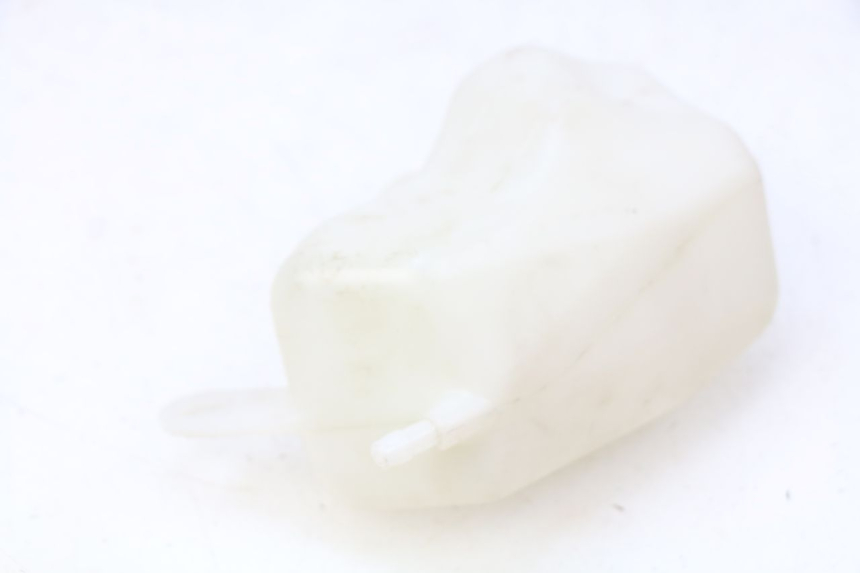 photo de DEPÓSITO DE EXPANSIÓN YAMAHA N-MAX NMAX 125 (2017 - 2020) - Detalle de la pieza