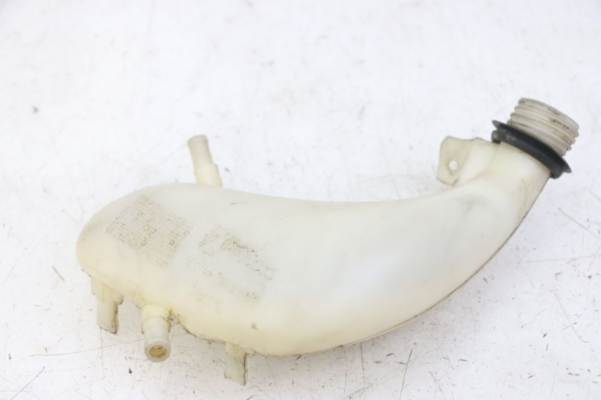 photo de BOTELLA EXPANSION PIAGGIO NRG POWER PUREJET 50 (2018 - 2021) - Primer plano técnico