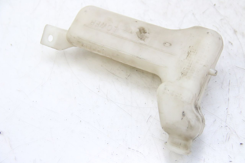 photo de DEPÓSITO EXPANSIÓN HONDA PES PS I 125 (2006 - 2012) - Primer plano técnico
