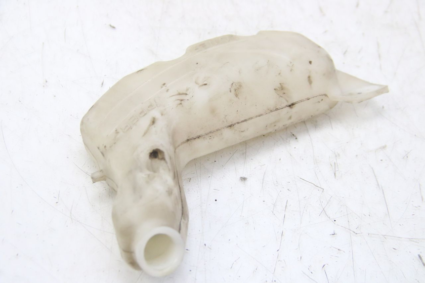 photo de DEPÓSITO EXPANSIÓN HONDA PES PS I 125 (2006 - 2012) - Detalles de los puntos de fijación