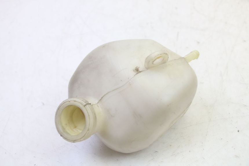 photo de DEPÓSITO DE EXPANSIÓN PEUGEOT SATELIS 125 (2010 - 2012) - Detalle de la pieza