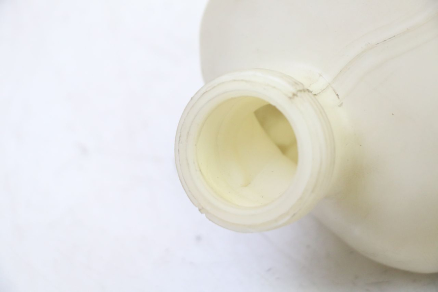 photo de BOTELLA EXPANSION PEUGEOT SATELIS 125 (2006 - 2009) - Zoom estado de uso