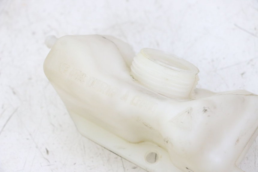 photo de BOTELLA EXPANSION PEUGEOT SPEEDFIGHT 2 LC 50 (2000 - 2009) - Zoom estado de uso