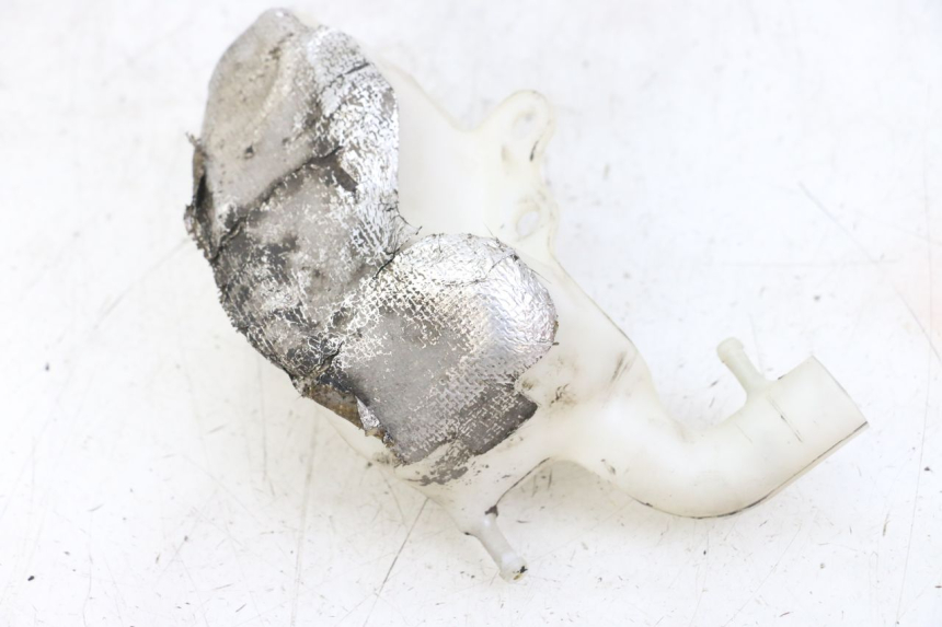 photo de BOTELLA EXPANSION SUZUKI GSR 750 (2011 - 2017) - Zoom estado de uso