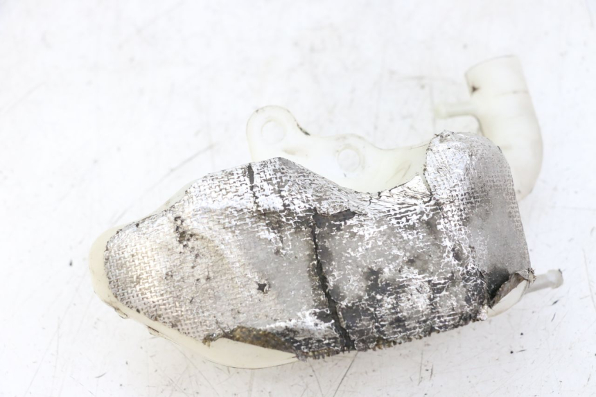 photo de BOTELLA EXPANSION SUZUKI GSR 750 (2011 - 2017) - Otra perspectiva