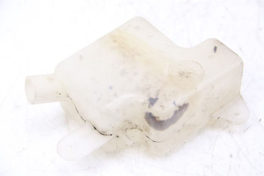 photo de DEPÓSITO DE EXPANSIÓN SUZUKI UH BURGMAN 125 (2002 - 2006) - Detalle de la pieza