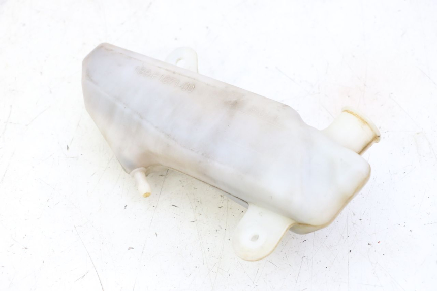 photo de DEPÓSITO DE EXPANSIÓN YAMAHA X-MAX XMAX 250 (2006 - 2009) - Primer plano técnico