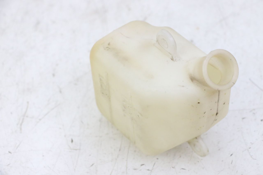 photo de BOTELLA EXPANSION YAMAHA XJ6 ABS 600 (2008 - 2016) - Primer plano técnico