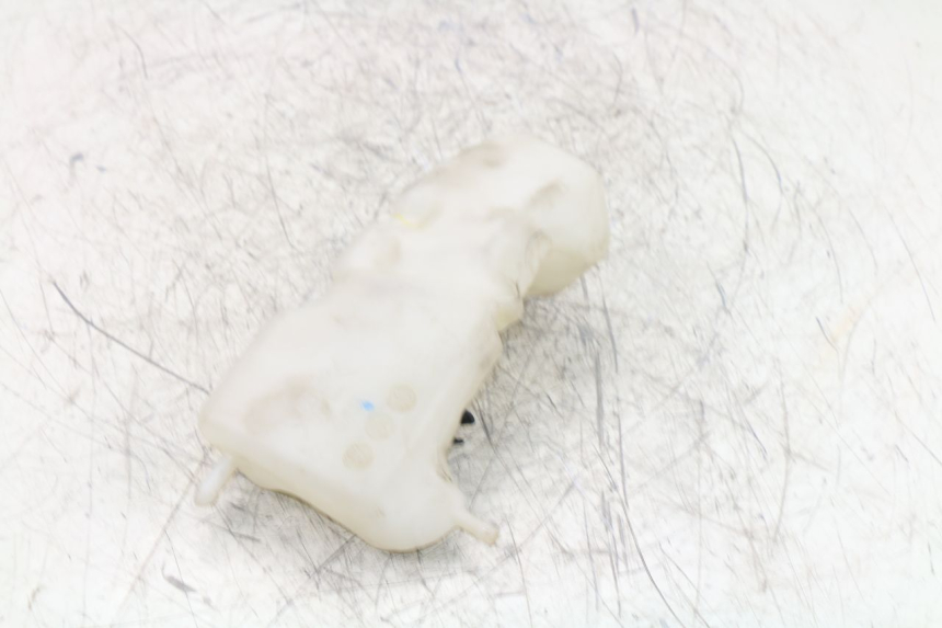 photo de BOTELLA EXPANSION YAMAHA YP MAJESTY ABS 400 (2007 - 2009) - Detalle de la pieza