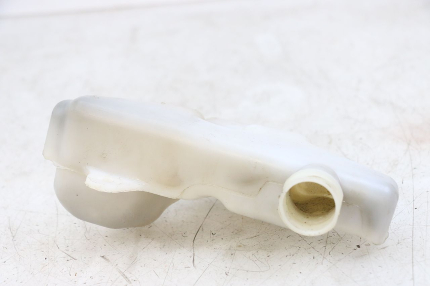 photo de DEPÓSITO DE EXPANSIÓN YAMAHA YP MAJESTY 125 (2002 - 2006) - Otra perspectiva