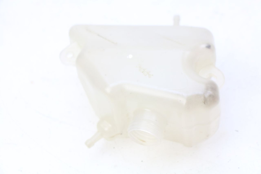 photo de DEPÓSITO EXPANSIÓN KAWASAKI Z 650 (2016 - 2019) - Zoom estado de uso