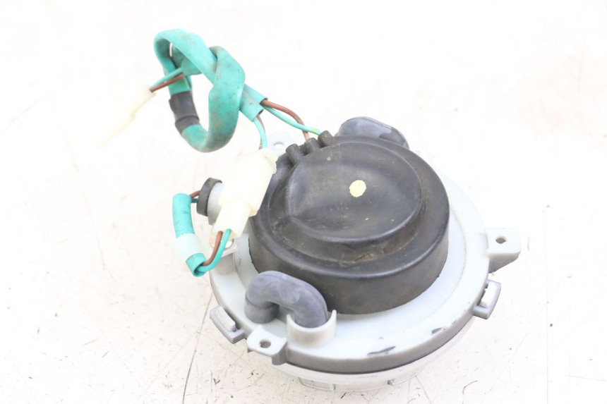 photo de LUZ DE POSICIóN SYM CROX 4T 50 (2016 - 2023) - Otra perspectiva