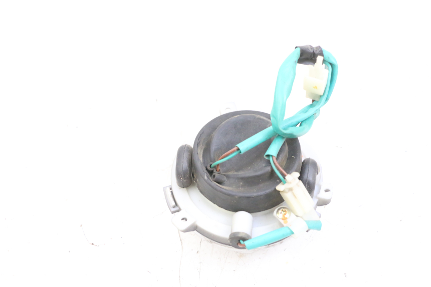 photo de LUZ DE POSICIóN SYM CROX 4T 50 (2016 - 2023) - Primer plano técnico