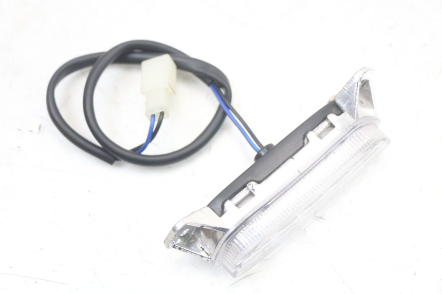 photo de LUZ PILOTO WAYSCRAL E-START 1 (2018 - 2022) - Otra perspectiva