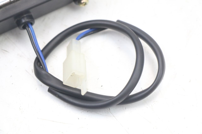 photo de LUZ PILOTO WAYSCRAL E-START 1 (2018 - 2022) - Detalles de los puntos de fijación