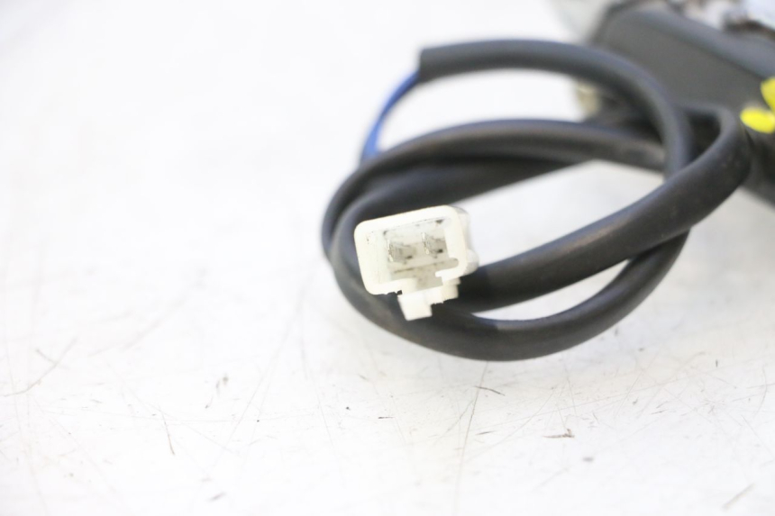 photo de LUZ PILOTO WAYSCRAL E-START 1 (2018 - 2022) - Otra perspectiva