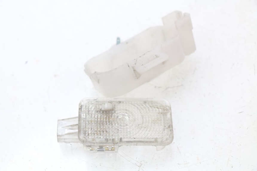 photo de LUZ PILOTO HONDA FES PANTHEON 125 (2003 - 2007) - Zoom estado de uso