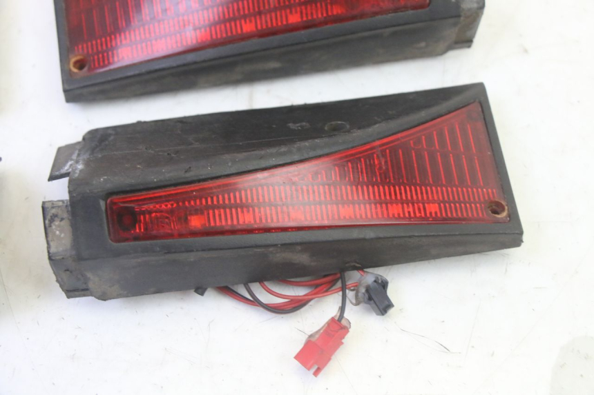 photo de LUZ PILOTO HITWAY H5 1 - Primer plano técnico