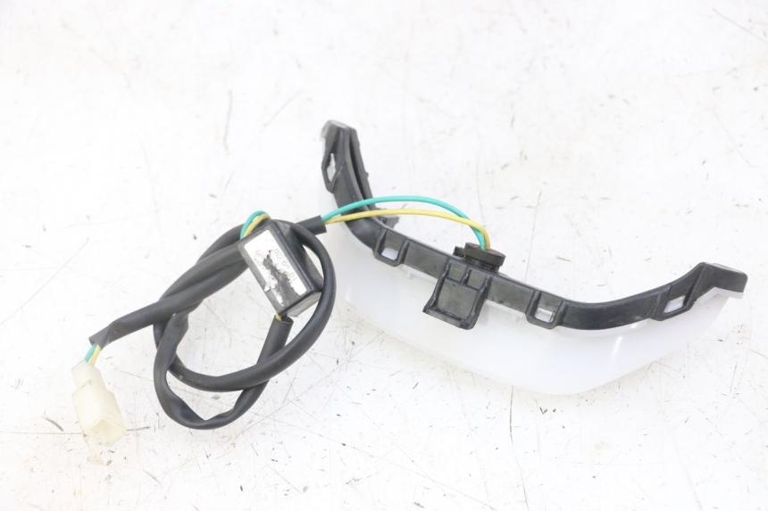 photo de LUZ PILOTO PEUGEOT KISBEE 2T 50 (2018 - 2022) - Otra vista del artículo