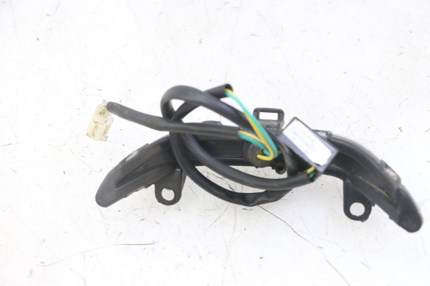 photo de LUZ DE POSICIÓN PEUGEOT KISBEE 4T 50 (2018 - 2022) - Zoom estado de uso