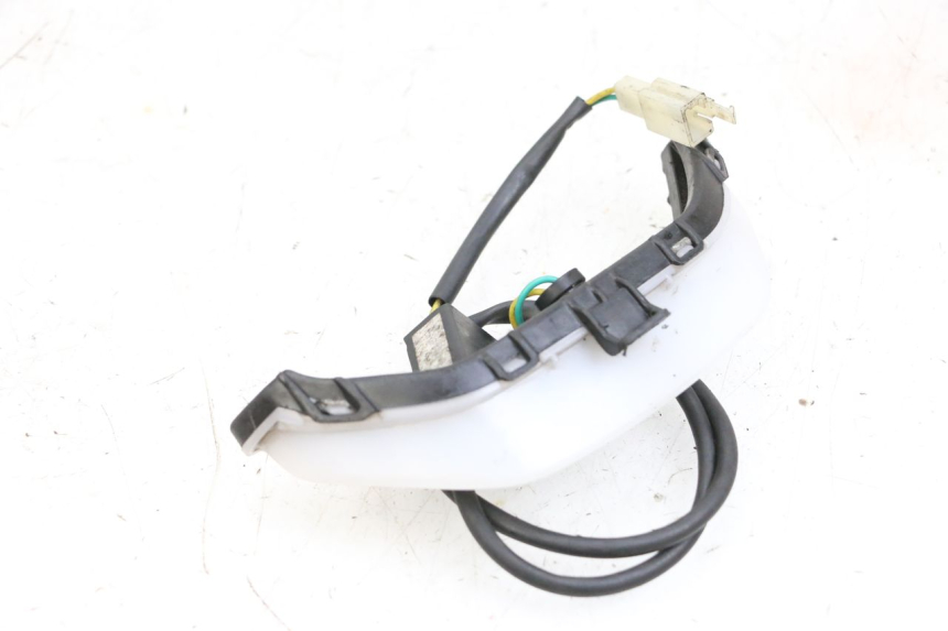 photo de LUZ DE POSICIÓN PEUGEOT KISBEE 4T 50 (2018 - 2022) - Zoom estado de uso