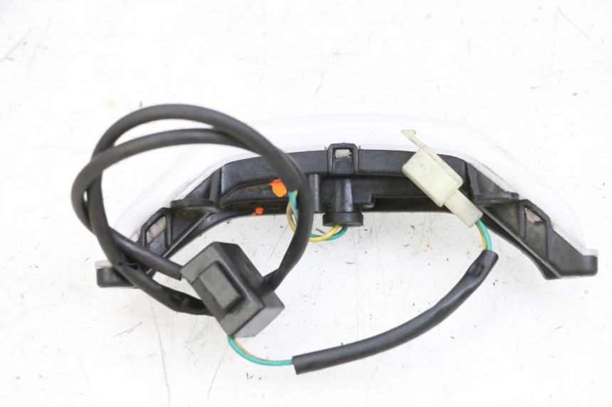 photo de LUZ DE POSICIÓN PEUGEOT KISBEE 4T 50 (2018 - 2022) - Vista general del producto