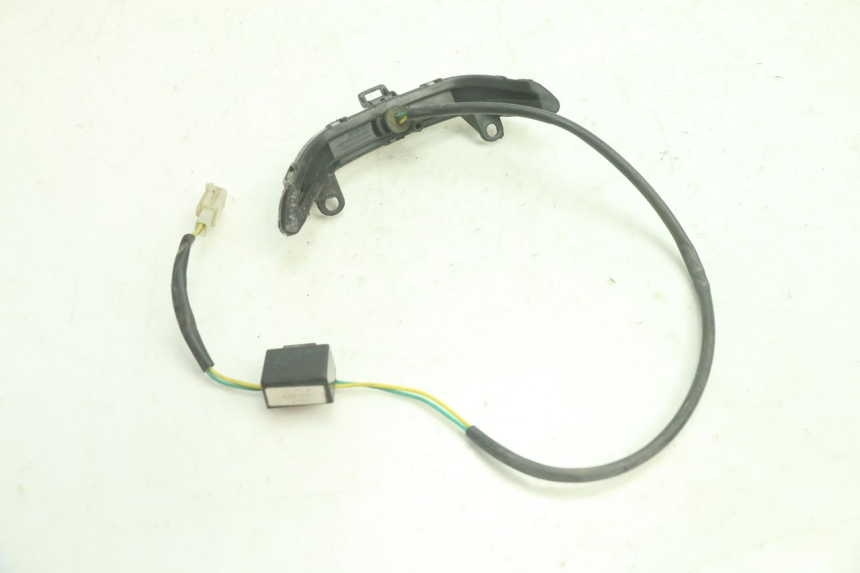 photo de LUZ DE POSICIÓN PEUGEOT KISBEE 4T 50 (2018 - 2022) - Otra perspectiva