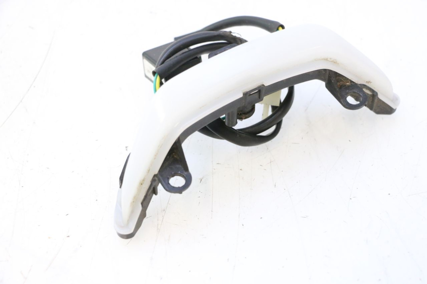 photo de LUZ DE POSICIÓN PEUGEOT KISBEE 4T 50 (2018 - 2022) - Detalle de la pieza