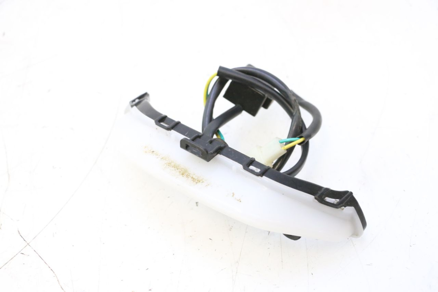 photo de LUZ DE POSICIÓN PEUGEOT KISBEE 4T 50 (2018 - 2022) - Primer plano técnico