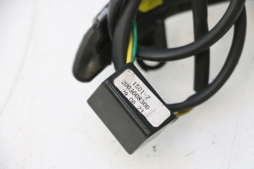 photo de LUZ PILOTO PEUGEOT KISBEE 4T 50 (2023 - 2026) - Zoom estado de uso