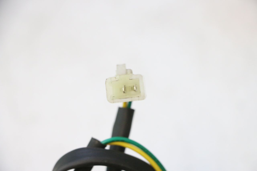 photo de LUZ PILOTO PEUGEOT KISBEE 4T 50 (2023 - 2026) - Primer plano técnico