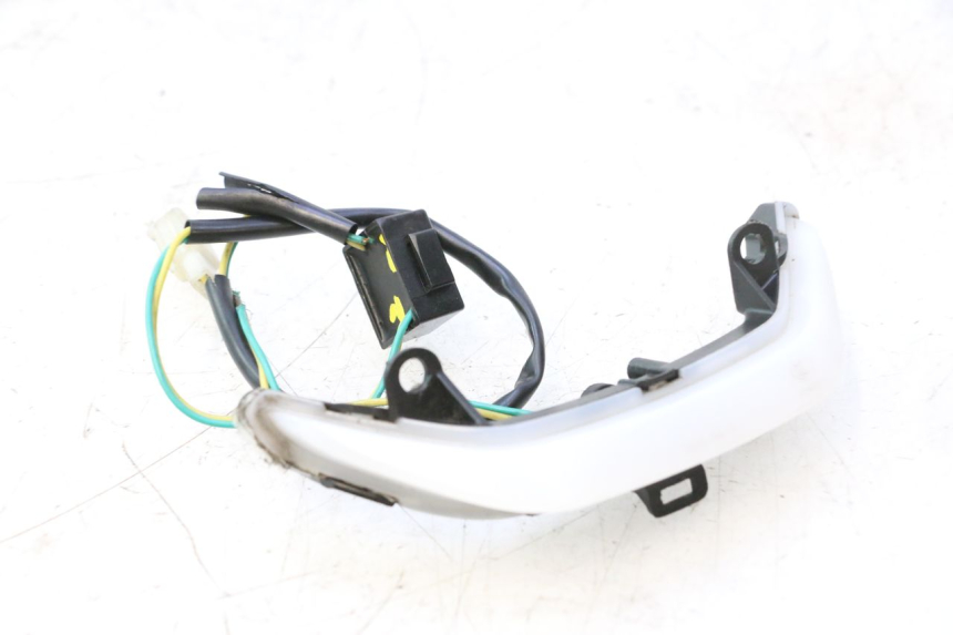 photo de LUZ DE POSICIÓN PEUGEOT KISBEE 4T 50 (2018 - 2022) - Detalle de la pieza