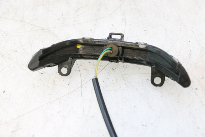 photo de LUZ DE POSICIÓN PEUGEOT KISBEE 4T 50 (2018 - 2022) - Primer plano técnico