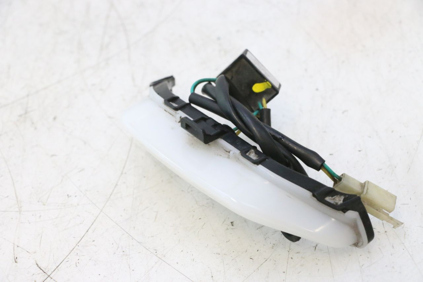 photo de LUZ DE POSICIÓN PEUGEOT KISBEE 4T 50 (2018 - 2022) - Vista general del producto