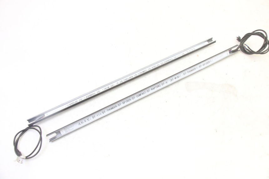 photo de LUZ PILOTO DUALTRON MINI SPECIAL 1 - Primer plano técnico