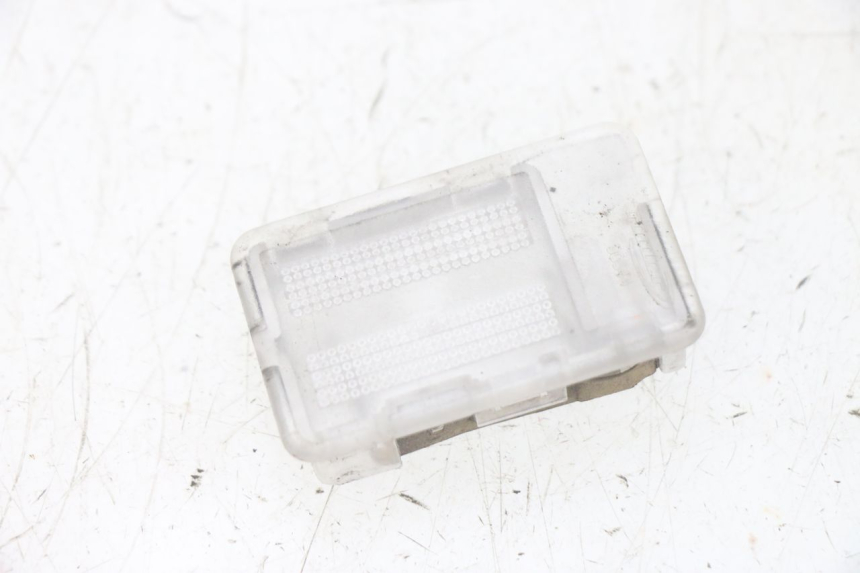 photo de LUZ PILOTO PIAGGIO MP3 HPE 300 (2019 - 2026) - Vista principal