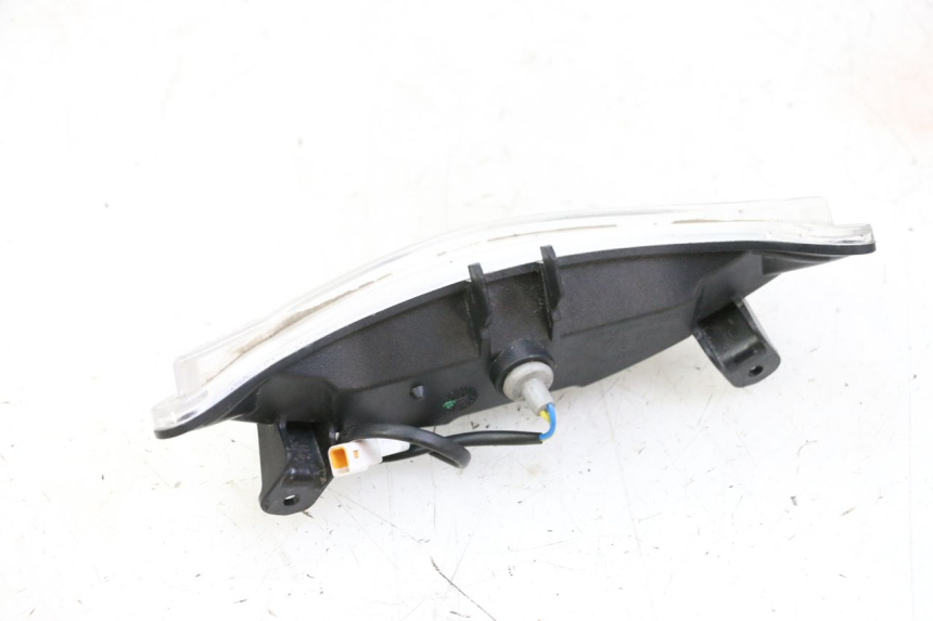 photo de LUZ PILOTO PIAGGIO MP3 500 (2014 - 2017) - Otra perspectiva