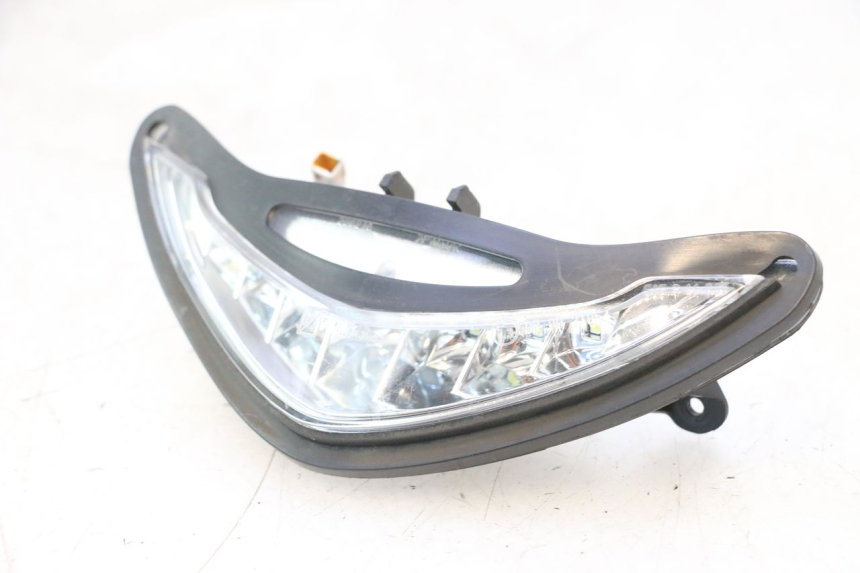 photo de LUZ PILOTO PIAGGIO MP3 500 (2016 - 2018) - Detalles de los puntos de fijación