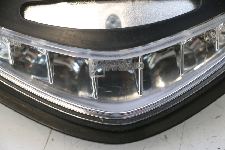 photo de LUZ PILOTO PIAGGIO MP3 500 (2016 - 2018) - Recambio usado revisado