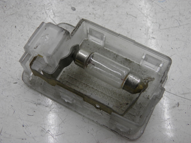 photo de LUZ PILOTO PIAGGIO MP3 500 (2011 - 2015) - Detalle de la pieza