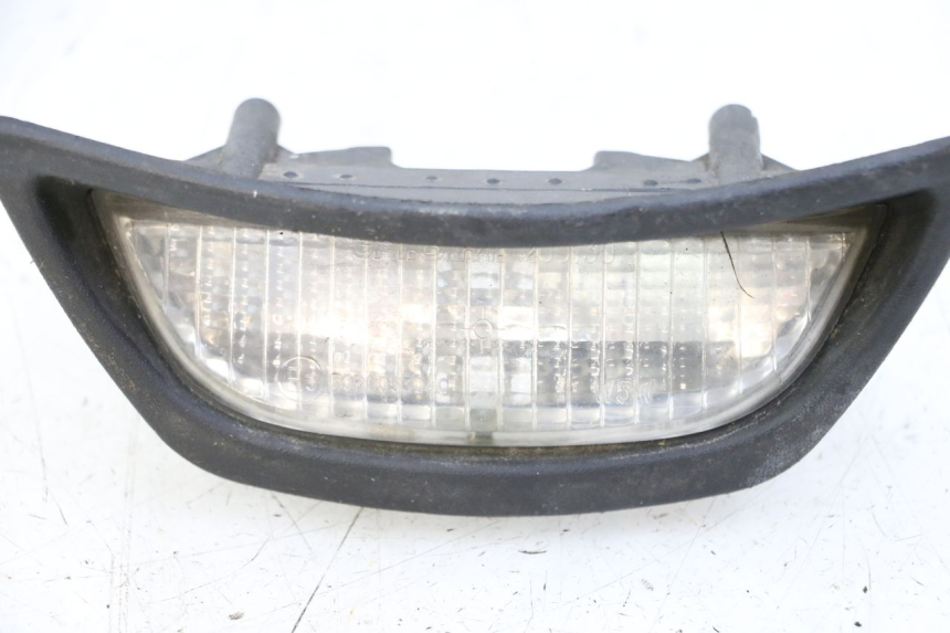 photo de LUZ DE POSICIóN PIAGGIO MP3 LT 400 (2007 - 2012) - Primer plano técnico