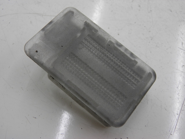 photo de LUZ PILOTO PIAGGIO X9 125 (2000 - 2003) - Vista principal